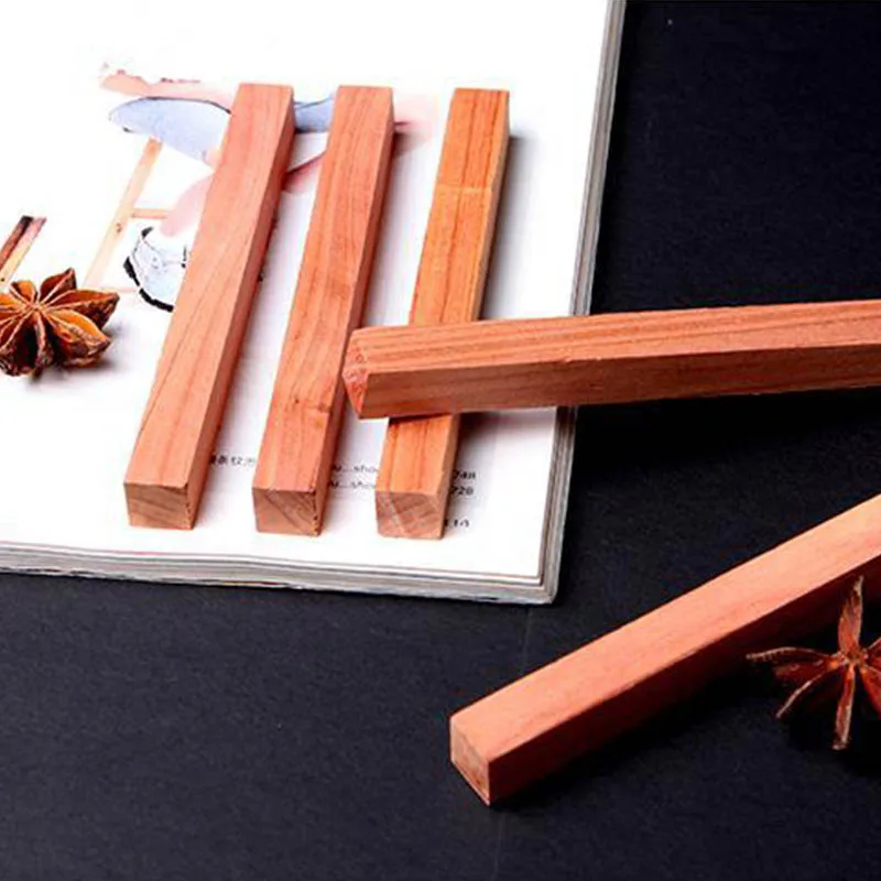 Cedar Wood Block Ring Wardrobe Clothes Insect Repellent Moth Ball Household Moth Mildew Proofing