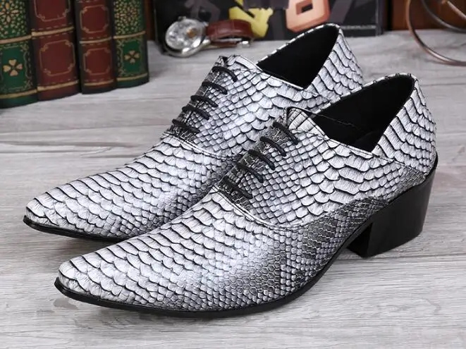 

England Style Sliver Men shoes Pointed Toes Genuine Leather increase Breathable Retro Dress Shoes Lace up business shoes for men