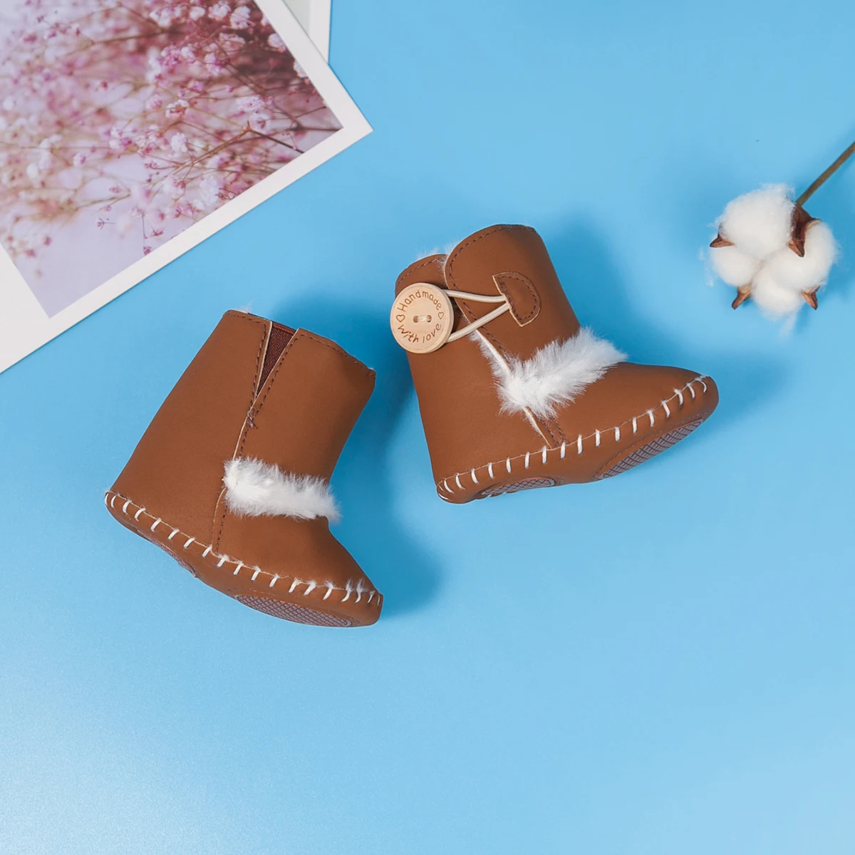 Детские зимние ботинки на пуговицах теплая обувь Нескользящие плюшевые