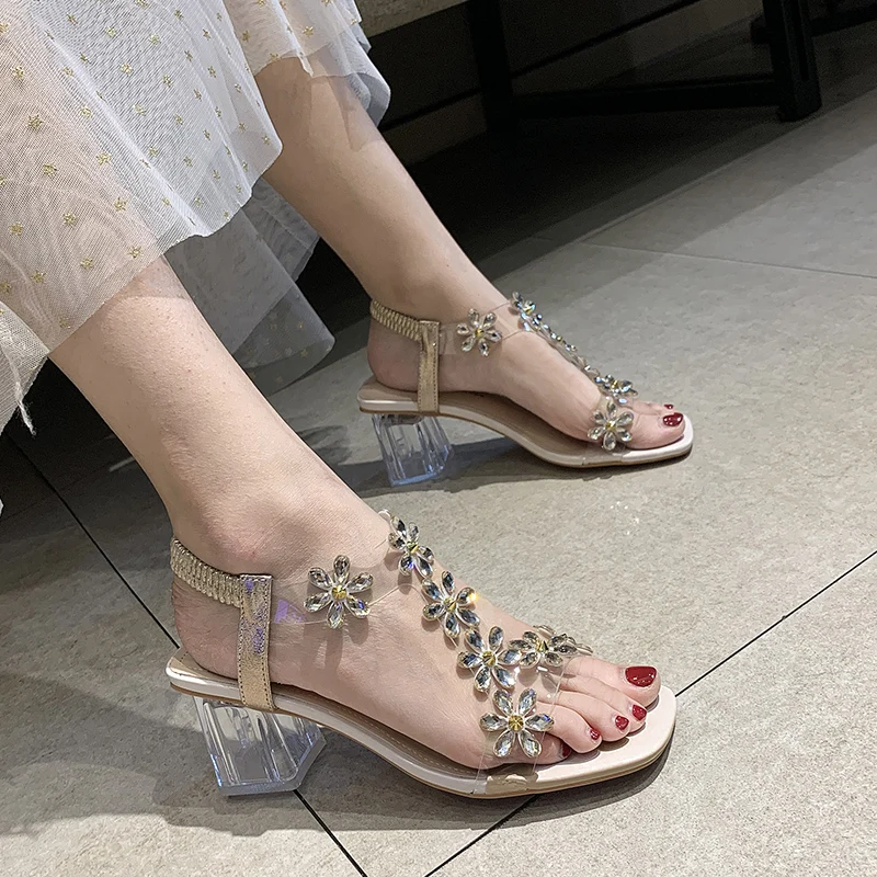 

Comfort Shoes for Women Med Sandals Straps Clear Heels All-Match Suit Female Beige 2021 Summer Medium Rhinestone Block New Girl