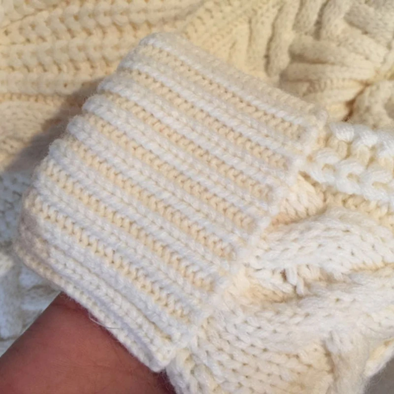 

Autumn and winter women's sweater casual solid color round neck long sleeve loose sweater