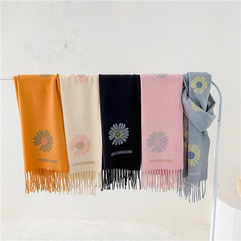 

Korean Version of Pure Color Cashmere Imitation Children's Warm Scarf.New Style Daisy Long Scarf for Boys and Girls,Tassel Shawl
