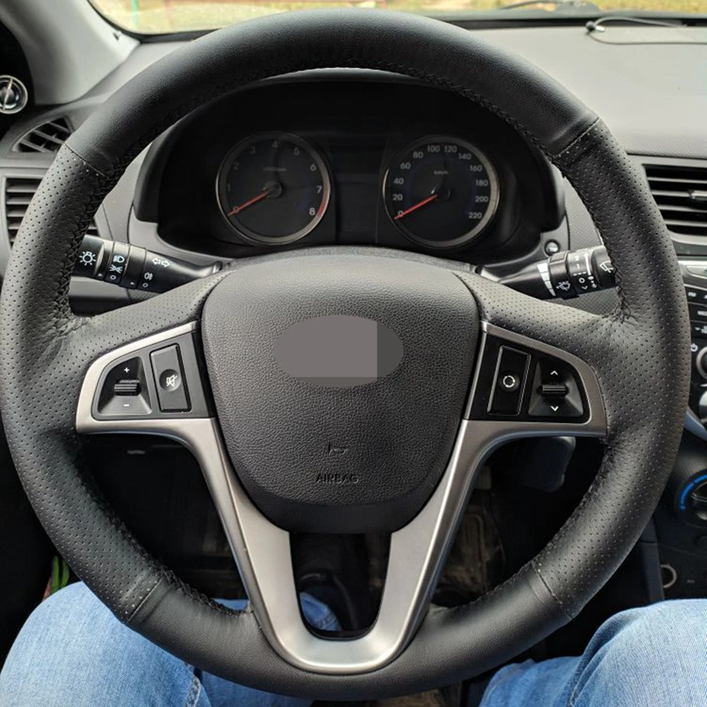 Черный чехол на руль из натуральной кожи прошитый вручную для Hyundai Solaris Verna I20 Accent |