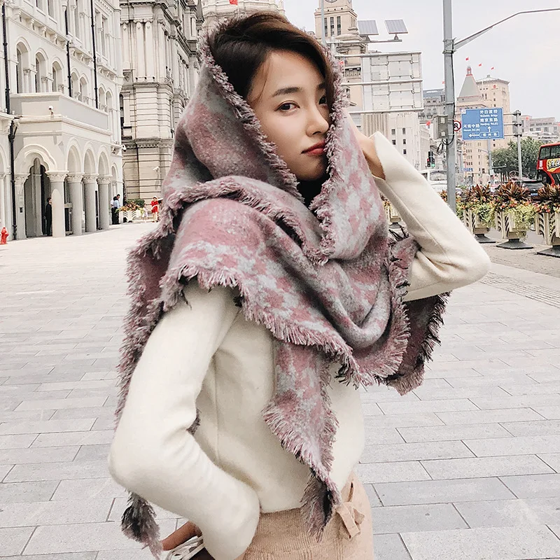 

Luxury Brand Women's Winter Triangle Scarf Print Warm Cashmere Scarves Female Blanket Scarf Shawls Pashmina Wraps Foulard Femme