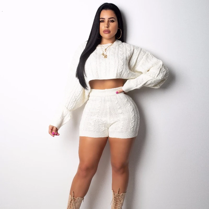 Fuedage Knitting Striped Two Piece Set Sweater Autumn O Neck Top And Short Pant Solid Long Sleeve 2 Piece Set Women Outfits