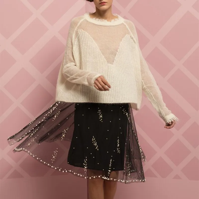 Женский свитер из мохера TWOTWINSTYLE вязаный пуловер с длинными рукавами и бахромой