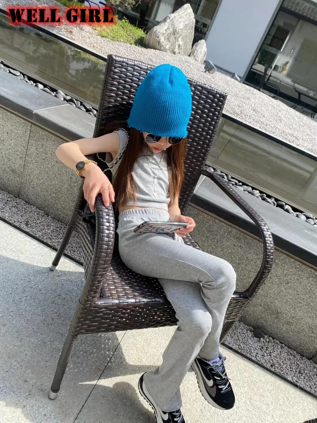 Спортивный костюм для девочек 3-16 лет комплект из двух предметов укороченный топ