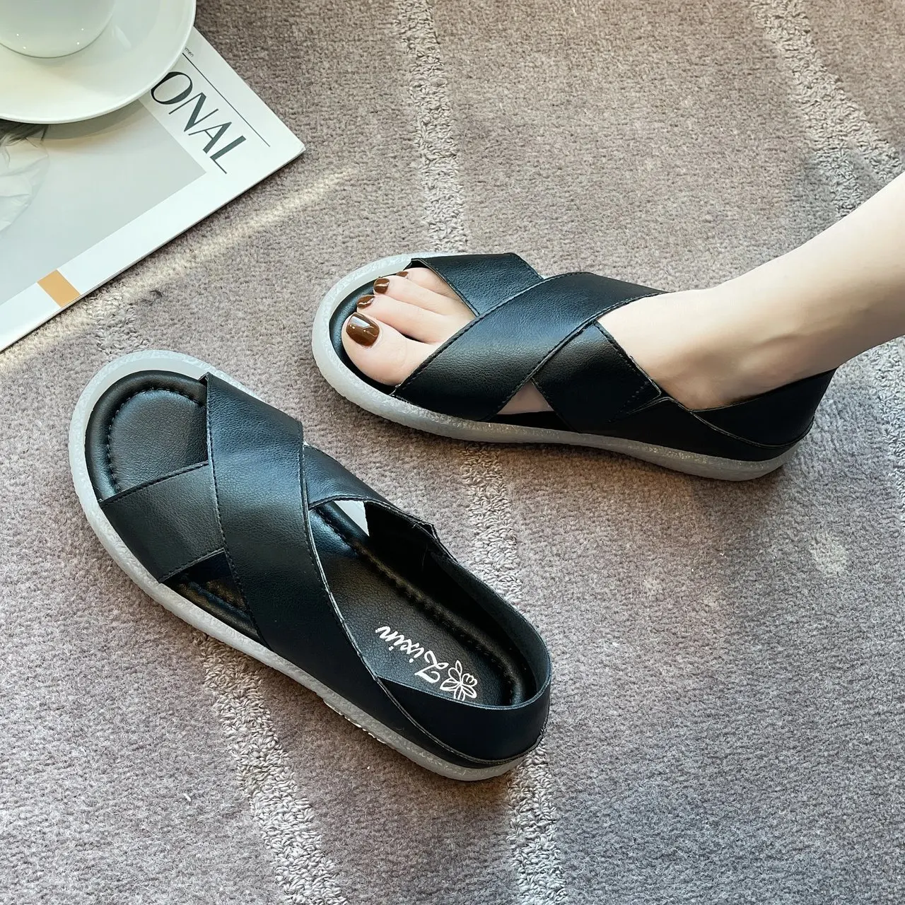 

New Summer Sandals Female Fairy Wind Flat Jelly Bottom Sport Roman Two Wear Cross