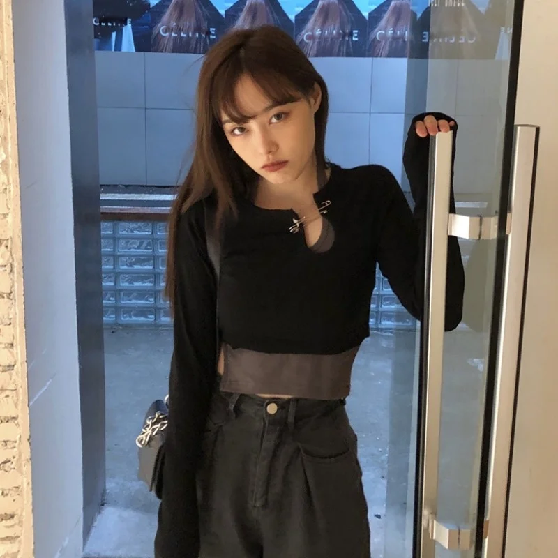 Женская короткая футболка с длинным рукавом облегающая весна-осень 2021 | одежда