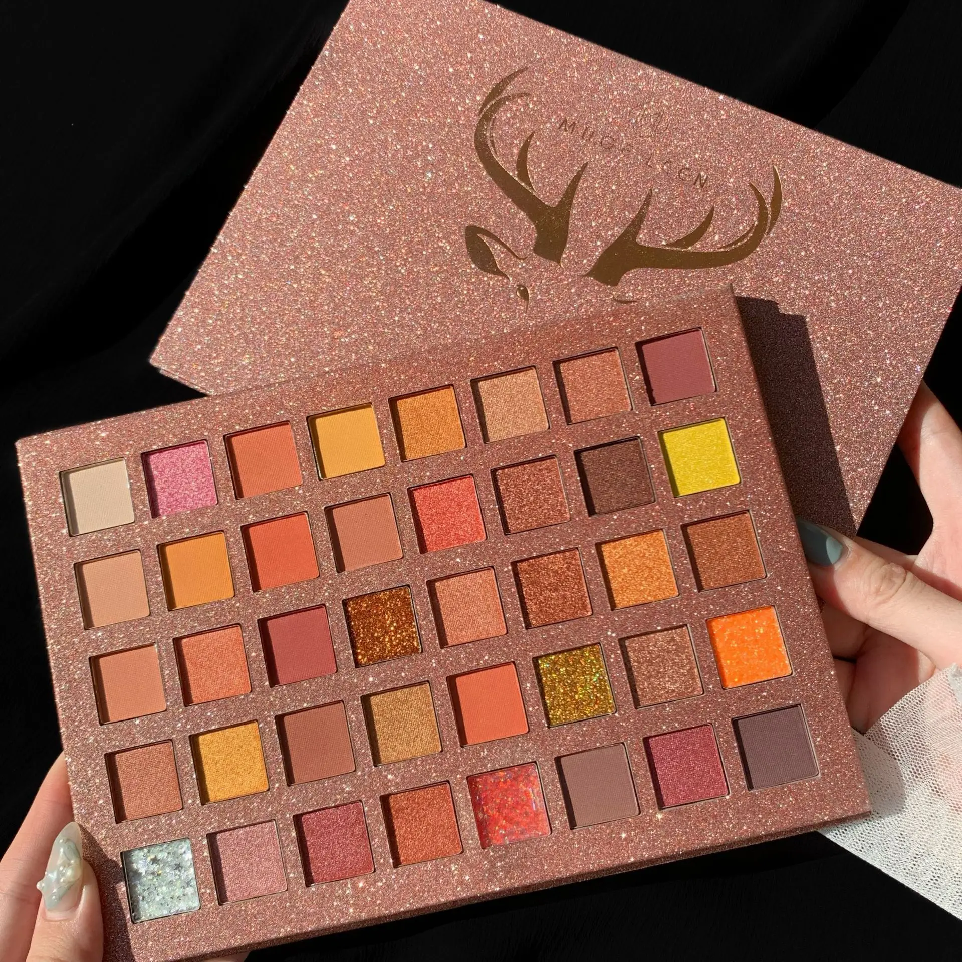 

Hot INS 40Colors Glitter Eye Shadow Palette Deer Rose Pigmented Powder Shimmer Eye Shadow Powder Matte Glitter Eyeshadow Palette