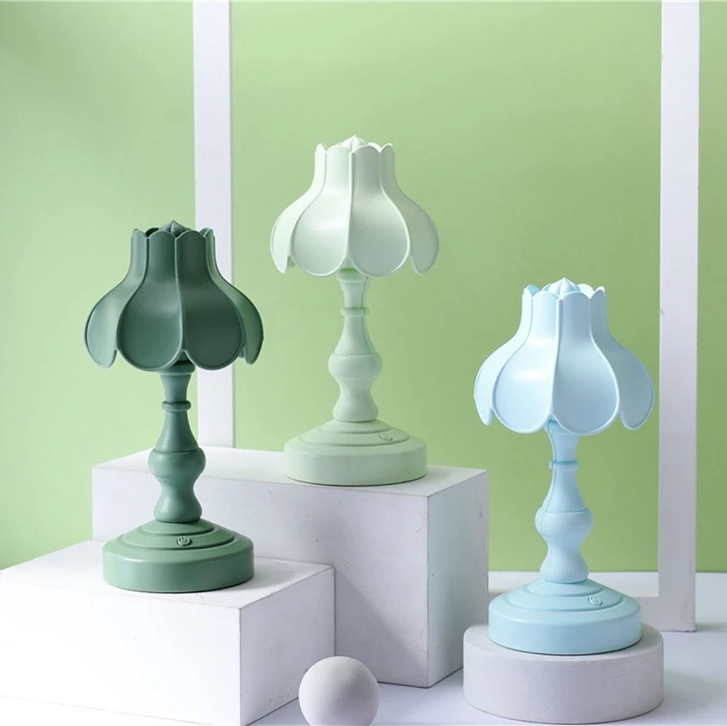 

European Lotus Mini LED Night Light for Mall Room Bar Home Reading