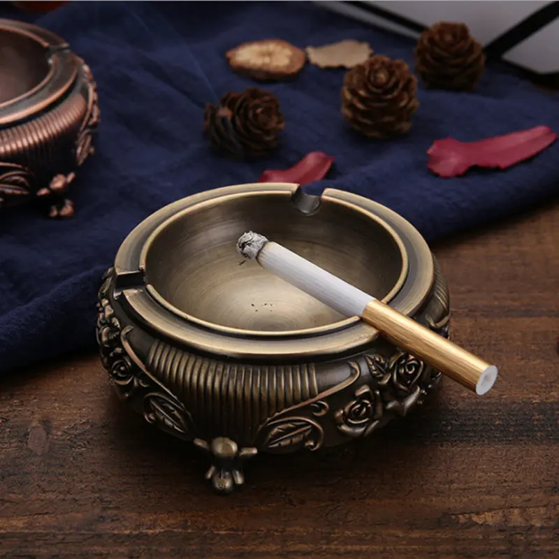 

New Hot Fashion Ashtray Portable Creative European Retro Ashtray Mini Ashtray Portable Creative European Retro Mini Ashtray