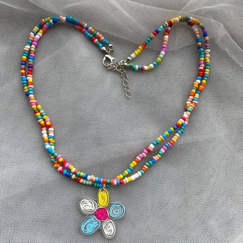 

2021 New Bohemia Simple Flower Color Beaded Necklace INS Rainbow Butterfly Beach Style Chain Wonderful Choice for Women Jewelry