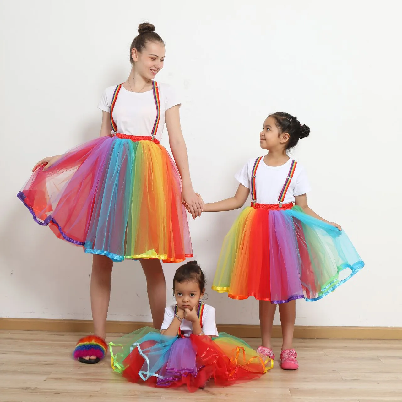 

2022 New Princess Tutu Skirt Kids Girl Adults Clothes Colorful Mini Pettiskirt Girls Party Dance Rainbow Tulle Skirts Clothing