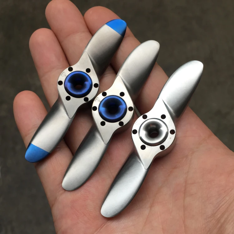 Спиннер ручной из нержавеющей стали с пропеллером антистрессовый титанового