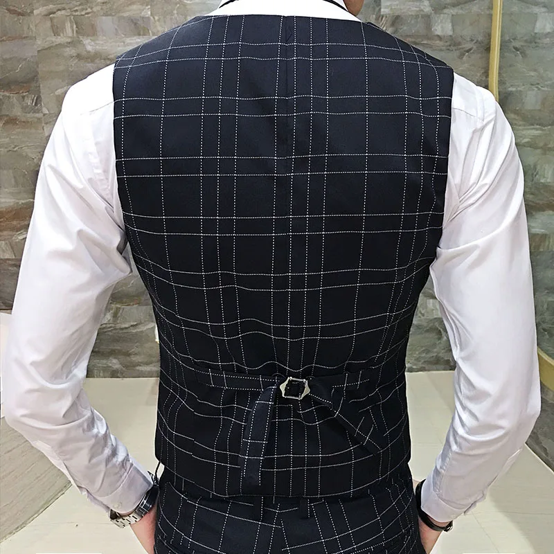 

Men's Business Casual Slim Career 2018 Spring England Plaid V-neck Sleeveless Vest Waistcoat ,Fashion gentleman tight suit Vests