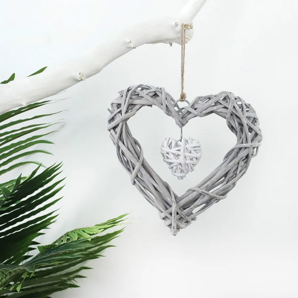 

Synthetic Wicker Love Heart Wreath Creative Rattan Wall Hangings Diy Handcraft Girl Love Wedding Party Decoraion Home Decor