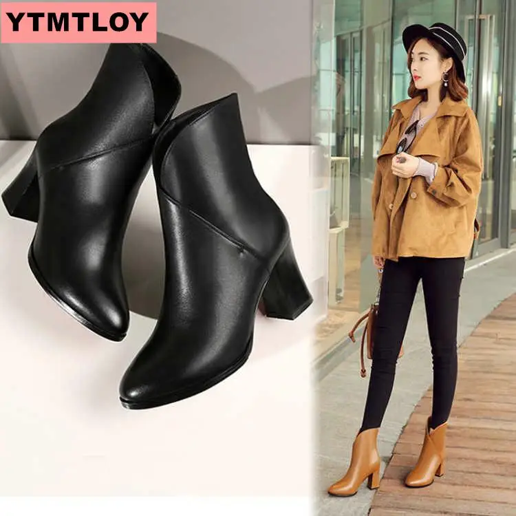 Ботинки в Корейском стиле Сезон осень зима Ботильоны на толстом каблуке Новинка