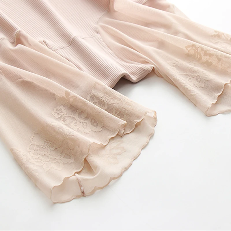 

Plus Size Shorts Under Skirt Sexy Lace Anti Chafing Thigh Safety Shorts Ladies Pants Underwear Large Size Safety Pants Women