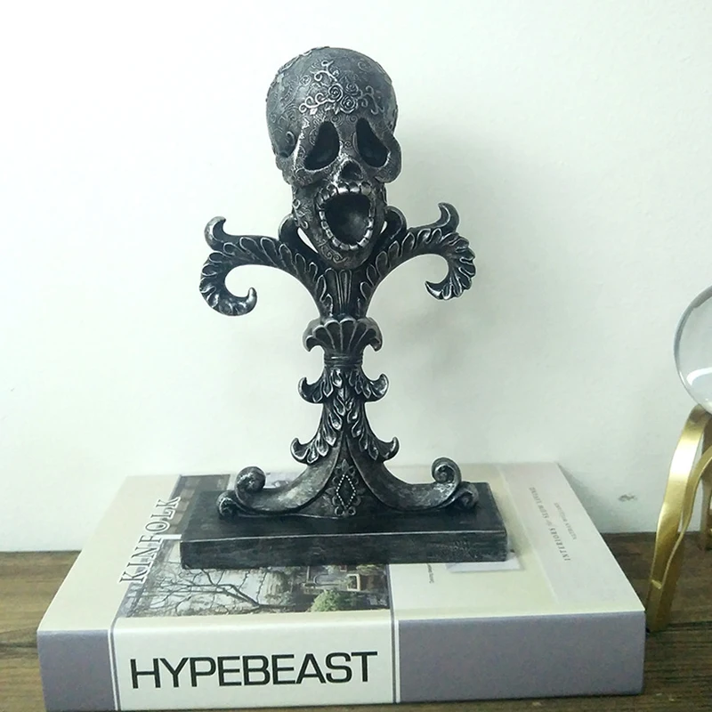 

Personalized Skull Ornament Resin Retro Crafts Creative Halloween Gifts for Home Living Room Office Decoration TB Sale
