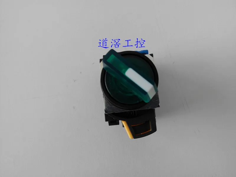 

The Knob to Select Switch Automatically 2nd A22NW-3MB-TGA-G101-GC