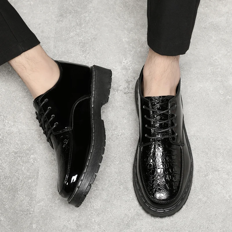 

2020 Brand Breathable Men's Oxfords Shoes Dress Shoes Men Flats Fashion Thick Bottom Crocodile Leather Casual Shoes Work Shoes