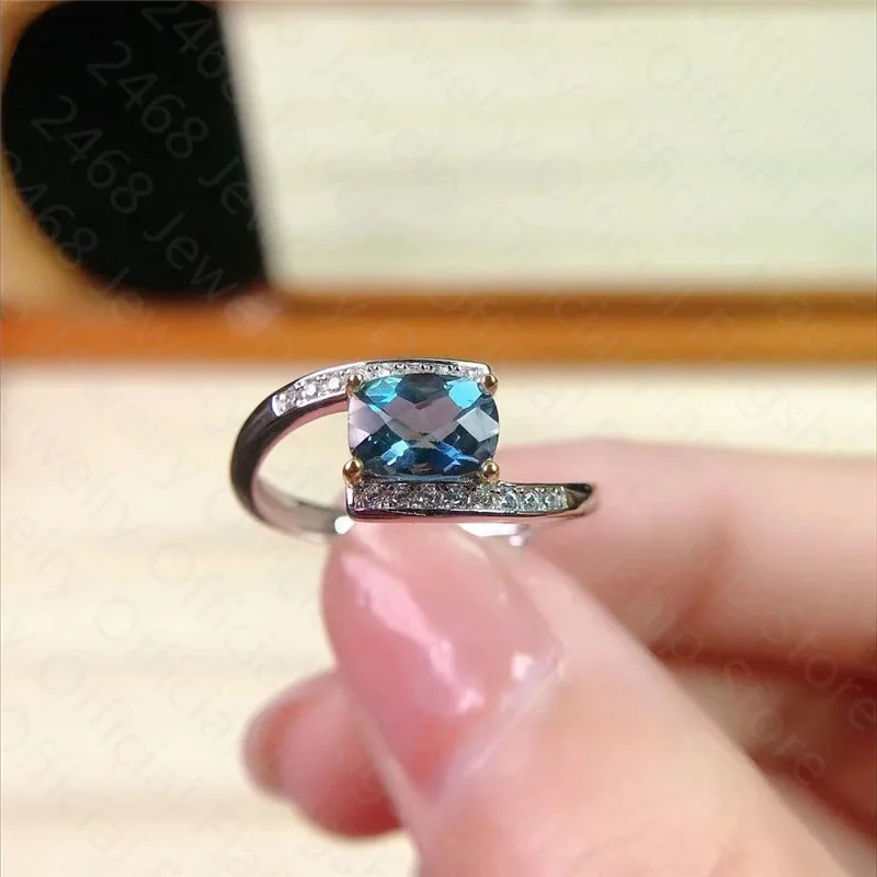 

New natural topaz ring, 925 silver women's ring, simple and generous, fashionable and versatile