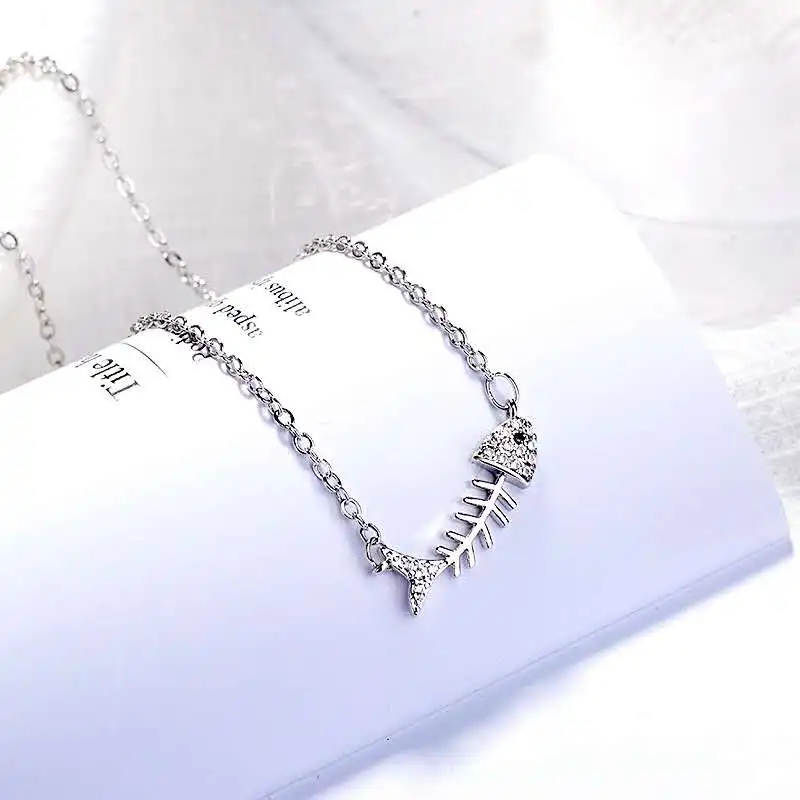 Ожерелье в виде скелета рыбы серебряного/золотого цвета простой темперамент