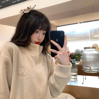 

Fleece-lined Embroidered Coat Autumn and Winter Wide