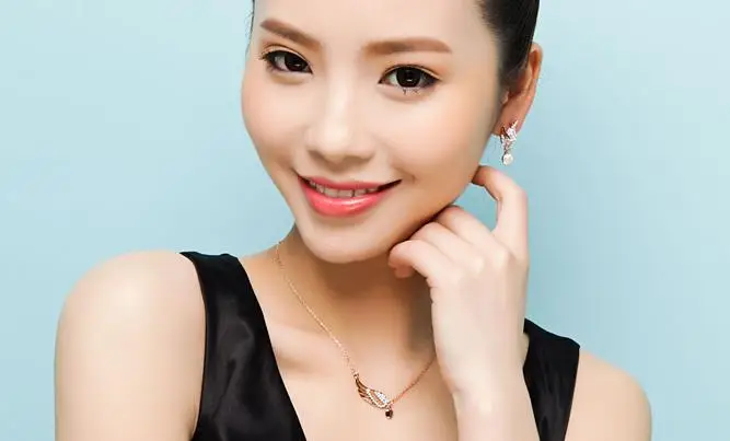 Корейское ювелирное изделие открытое ожерелье с ангельскими крыльями и