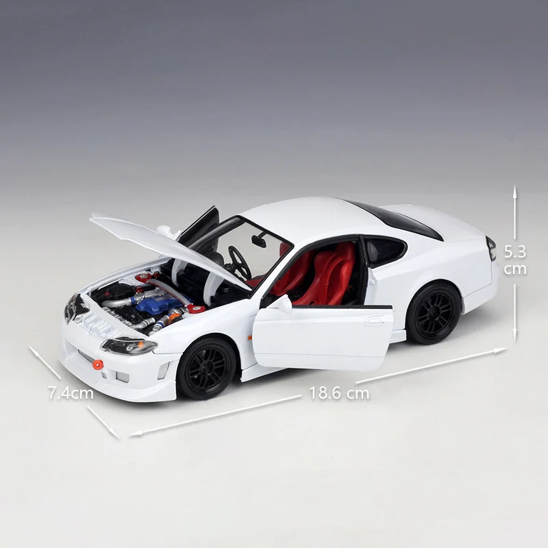 Welly 1:24 оригинальная коробка Nissan серебристая модель Литая автомобиля Игрушечная