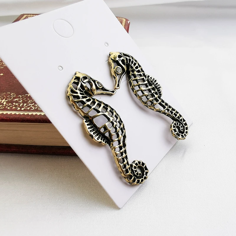 Bohamia Новое поступление простой дизайн полые Seahorse серьги гвоздики для женщин