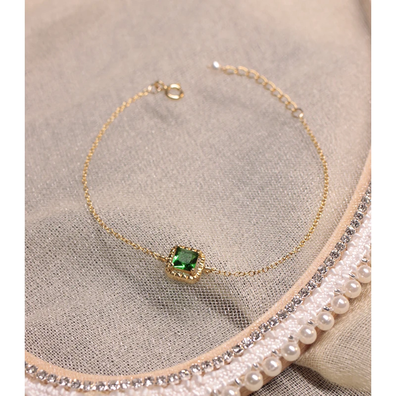 Латунные квадратные зеленые циркониевые бриллиантовые женские классические