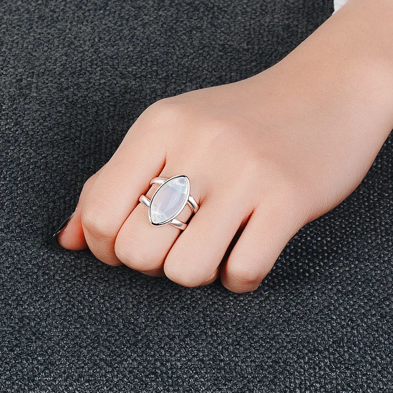 

OMHXZJ Wholesale European Fashion Woman Girl Party Birthday Wedding Gift Vintage Wide White Moonstone 18KT White Gold Ring RR827