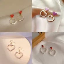 Pendientes de perlas de imitación para mujer, colgantes de corazón hueco, Pendientes colgantes coreanos con personalidad, boucle oreille femme