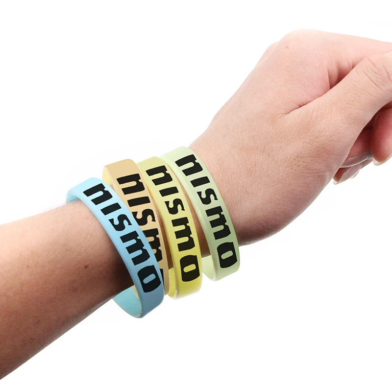 Светящийся автомобильный значок силиконовый голографический Браслет