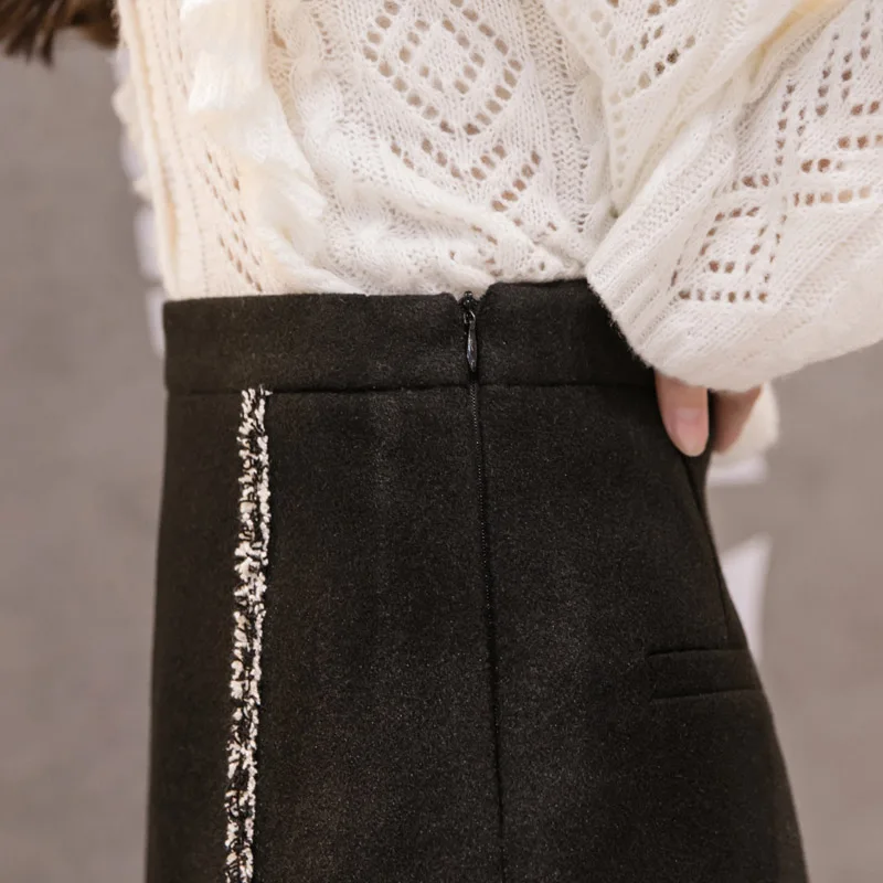 

Autumn Women Hit Color Tassel Woolen Shorts Skirts High Waist Wide Leg Office Work Lady Shorts Winter Thick Korean Woman Shorts