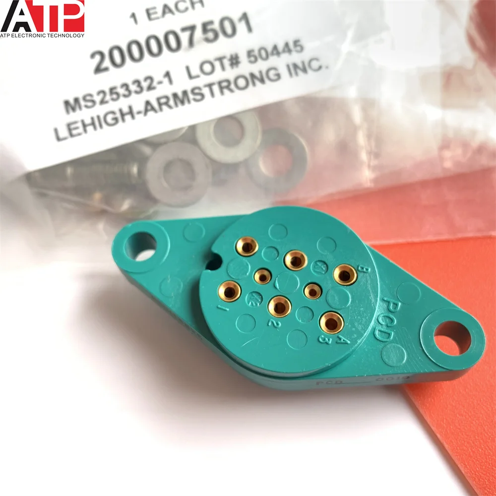 

1PCS RS2-207S-R20 imported rotary encoding 7 band band switch 4 links 28 pin genuine welcome to consult and order.