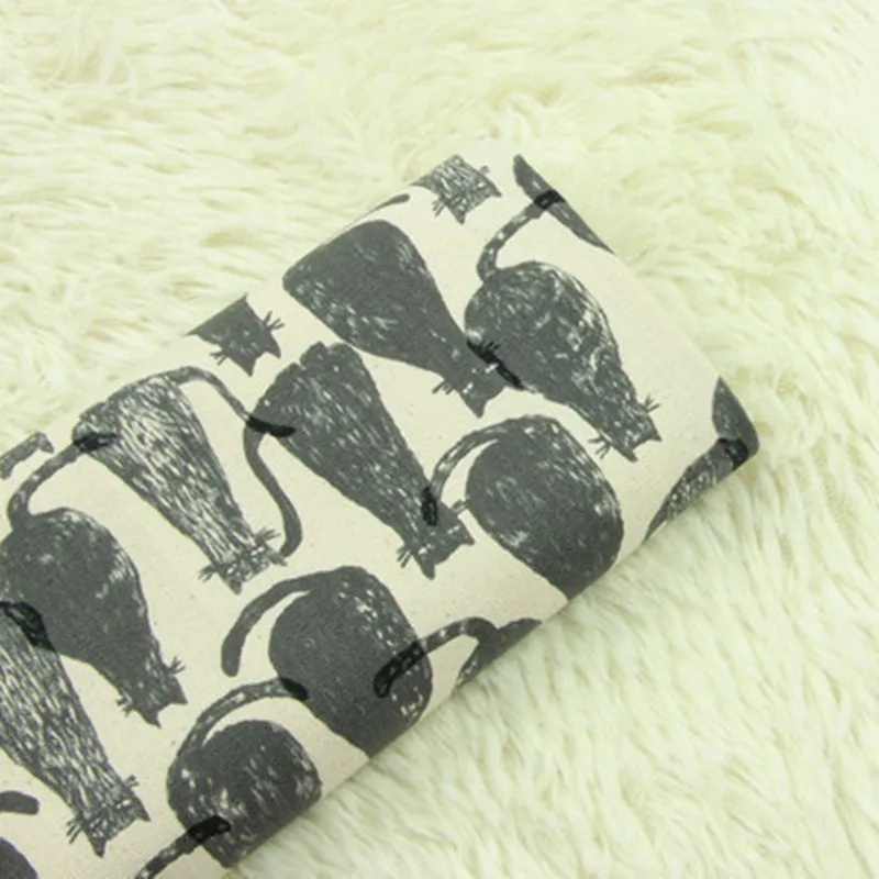 Половина двор ткань из плотного хлопка с милый рисунок кошкой Собственными