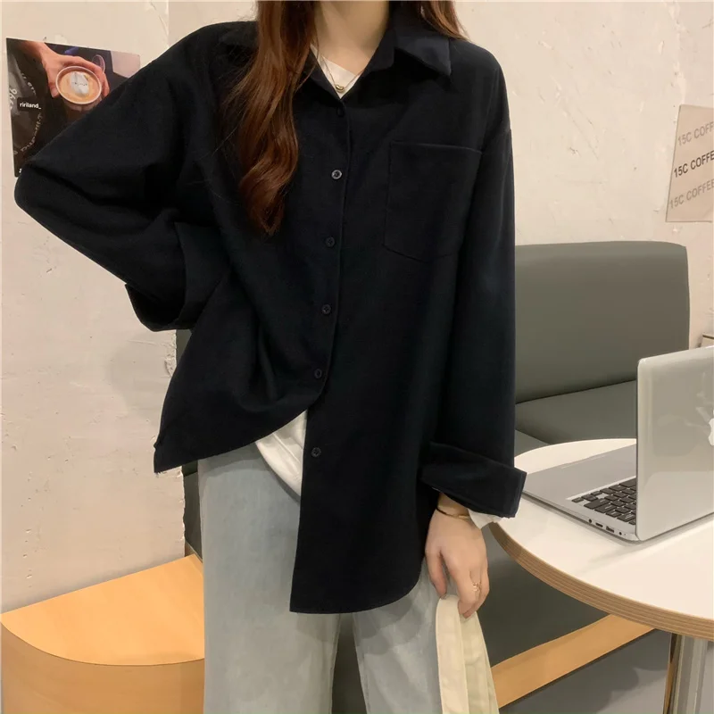 Свободная Вельветовая рубашка средней длины с длинным рукавом Женская Осенняя