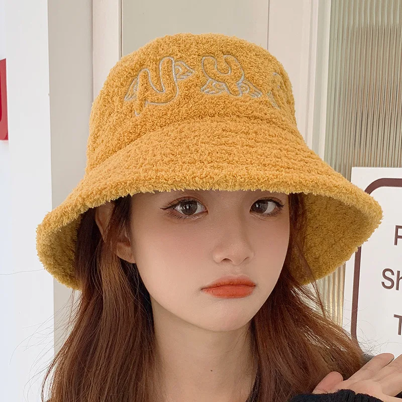 

2022 Lambs Wool Cloth With Soft Nap Is Japanese Fisherman Hat Female Joker Soft Sister Students Basin Of Warm Teddy Velvet Cap R