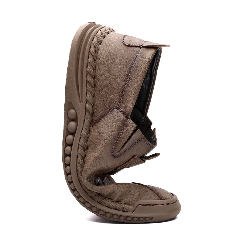 

Summer Men's Casual Shoes Genuine Leather Men's Moccasins Loafers Outdoor Soft Men's Sneakers Breathable Platform Plus Size