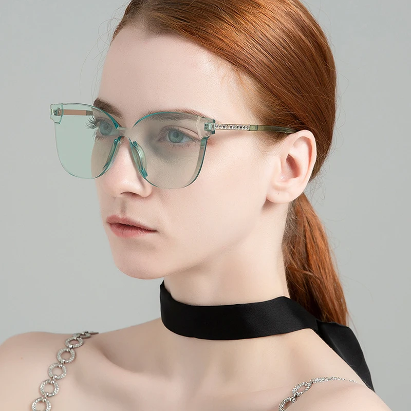 

2021 new big frame one-piece sunglasses for men and women sunglasses