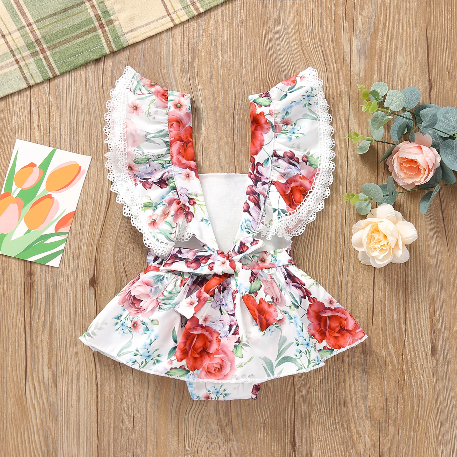 

2021 Newborn Baby Girls Rompers Toddlers Sweet Style Summer Floral Printing Lace Fly Sleeve Splicing Skirt Suspender Jumpsuit
