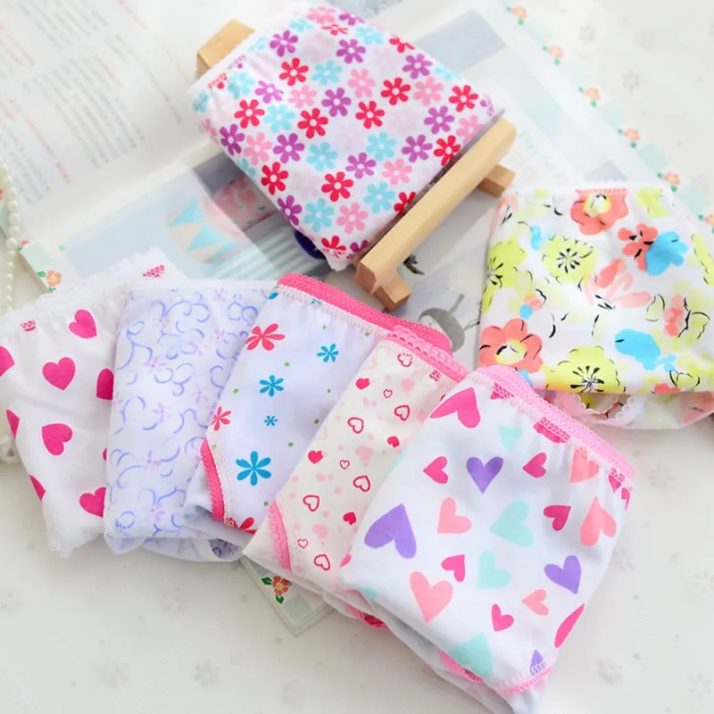 

4pcs/set Baby Cotton Briefs Panties Underwear Cartoon Cute Children Short Underpants Briefs for 0-12 Years Random Color
