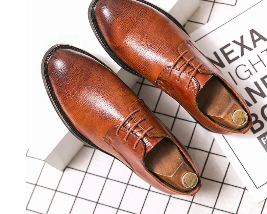 

Genuine Leather Men's Shoes England New Fashion Business Casual Lightweight Flexible Non-slip Comfortable Dad Sheos Men