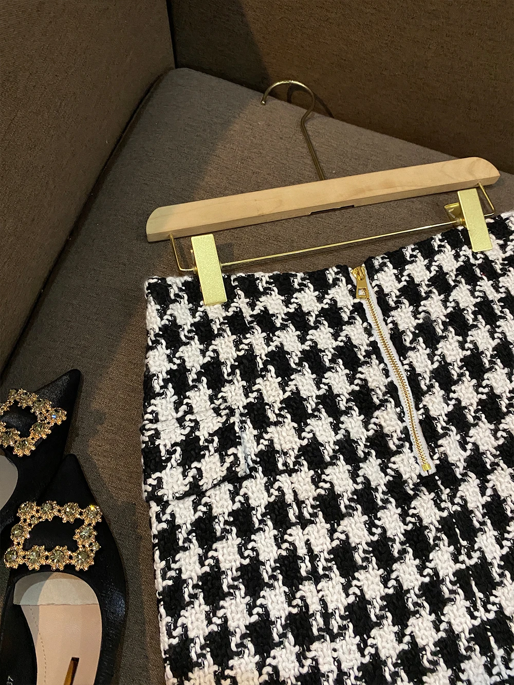 Модная женская клетчатая двухрядная юбка-трапеция с принтом губ модель 2021 года |