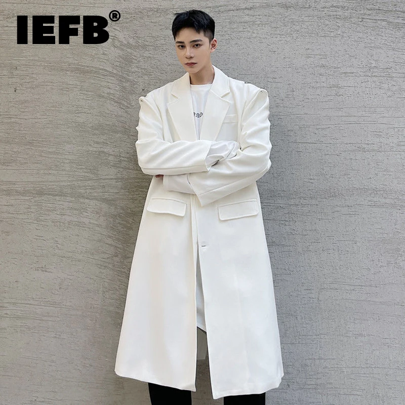 

IEFB Men's Shoulder Buckle Design Silhouette Windbreaker Back High Split Trend Black White Single Breast Long Trench Coat 9Y9637