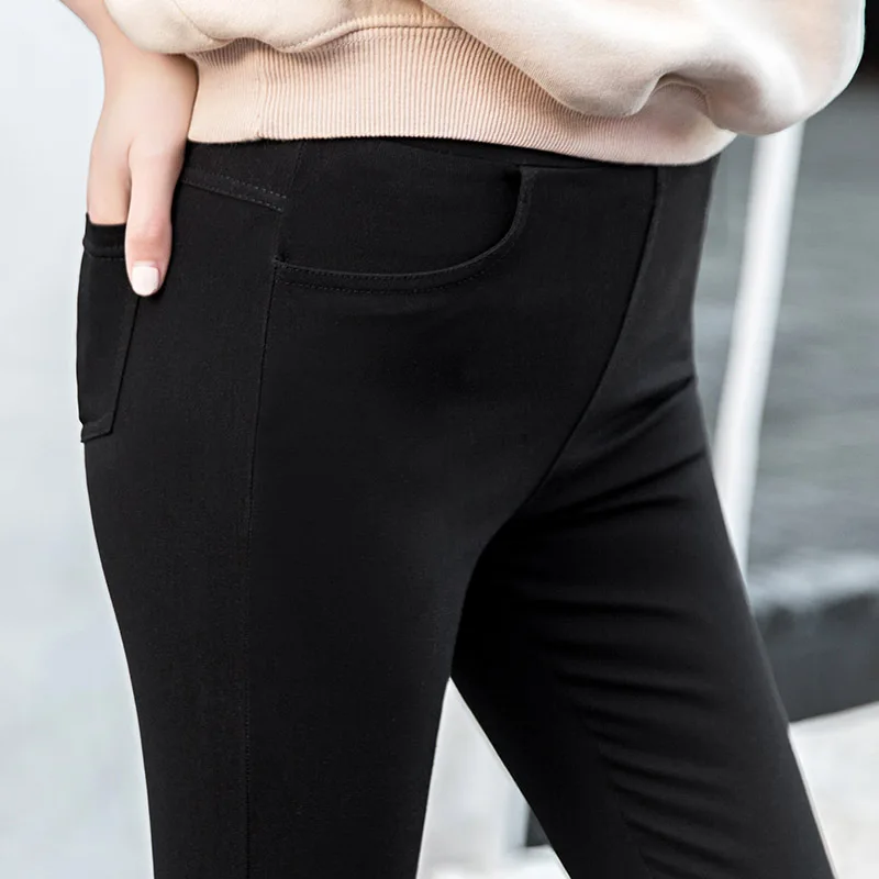 Женские бархатные брюки-карандаш с вышивкой и надписью размеры XL | Женская одежда