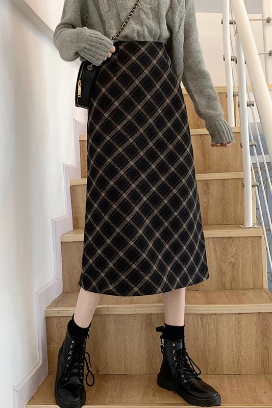 

WERUERUYU Vintage Plaid Skirt Women Elegant Package Hip Slim Winter knee-length Skirts Warm Woolen Skirt Office Lady